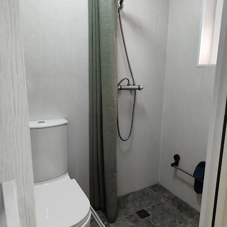 Modern Ensuite Double Bedroom In Dundrum * Dublin